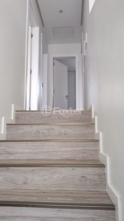 Image 39 - 373097
