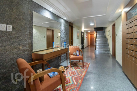 Image 25 - 377679
