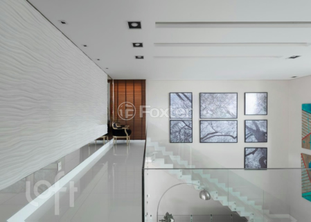 Image 24 - 377707
