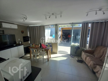 Image 38 - 379297