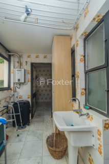 Image 32 - 385911