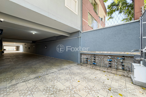 Image 26 - 389646
