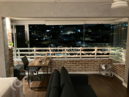 Image 23 - 392556