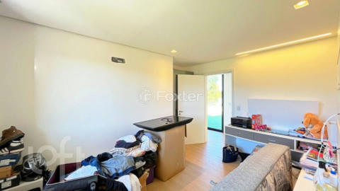 Image 36 - 394817