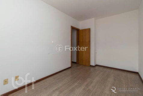 Image 7 - 395537