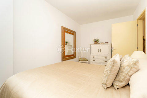 Image 13 - 395679