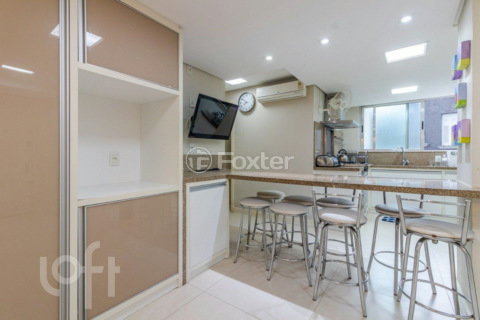 Image 37 - 396350