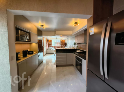 Image 11 - 396849
