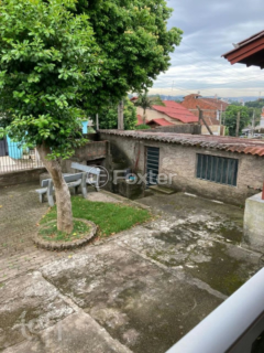 Image 31 - 398858