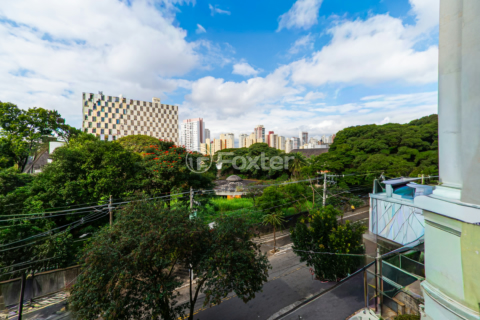 Image 2 - 400205
