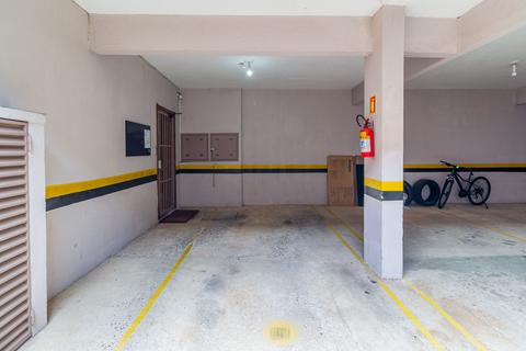 Image 35 - 404917