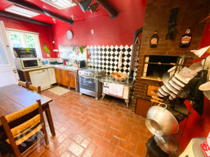 Image 31 - 427310