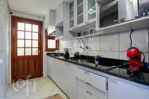 Image 28 - 436588