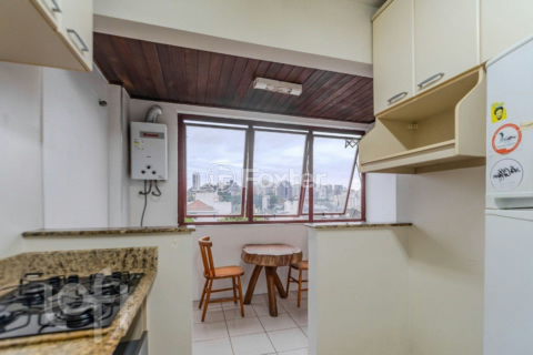 Image 21 - 443698
