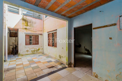 Image 32 - 444082