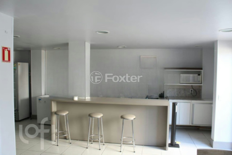 Image 21 - 447300