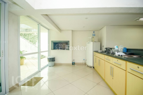 Image 37 - 521073