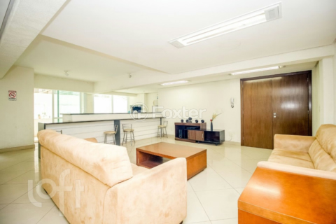 Image 32 - 521073