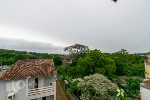 Image 23 - 523305