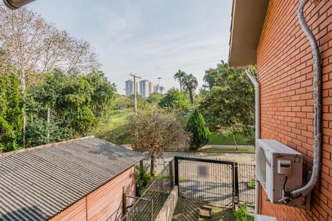 Image 35 - 5244