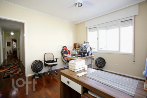 Image 30 - 525372