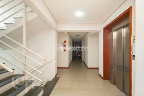 Image 30 - 549356