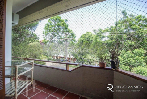 Image 30 - 549721