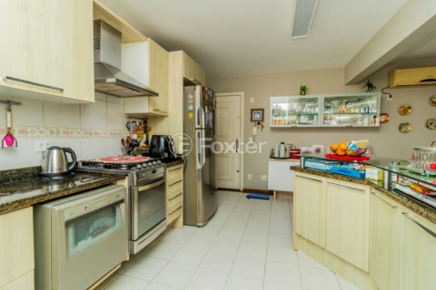 Image 29 - 552188