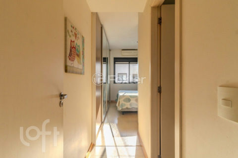 Image 31 - 554469