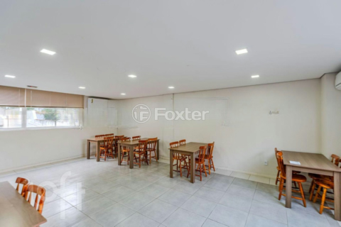 Image 21 - 556407