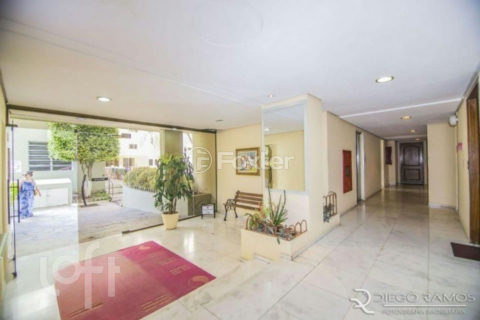 Image 21 - 562391