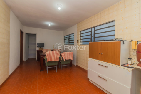 Image 30 - 562886