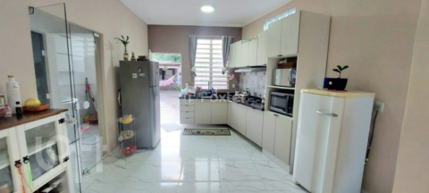 Image 22 - 567696