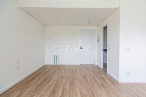 Image 16 - 567983