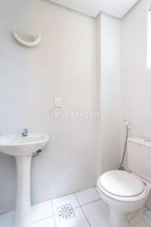 Image 8 - 586798