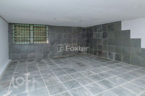 Image 30 - 591882