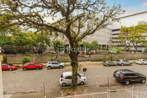 Image 2 - 593330