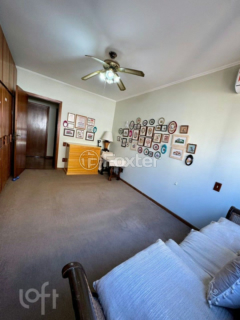 Image 30 - 593641