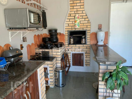 Image 39 - 594814