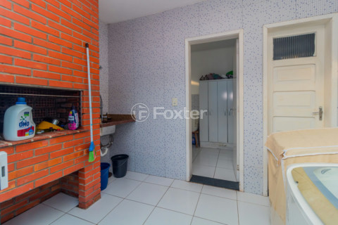 Image 31 - 608393