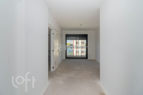 Image 35 - 611432