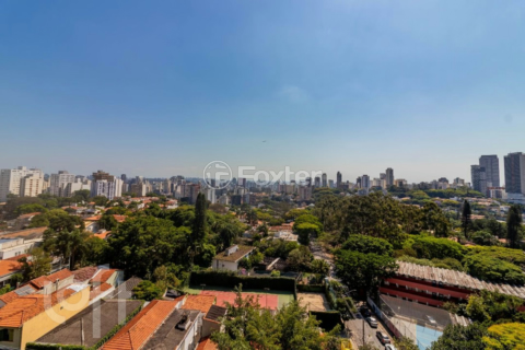 Image 62 - 611432