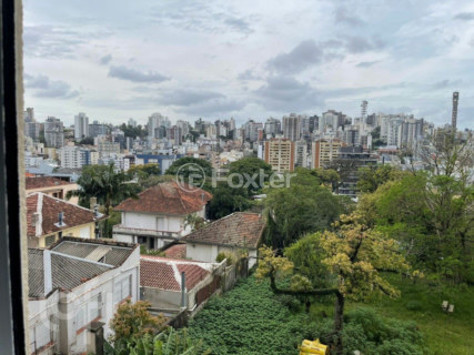 Image 21 - 611827