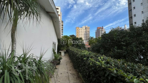 Image 33 - 616658