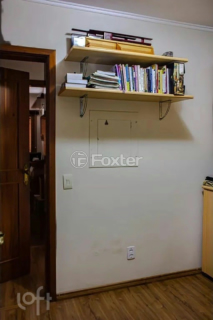 Image 23 - 644468