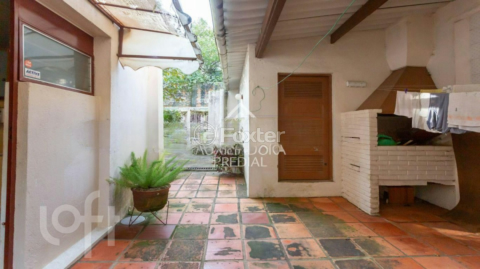Image 32 - 645953
