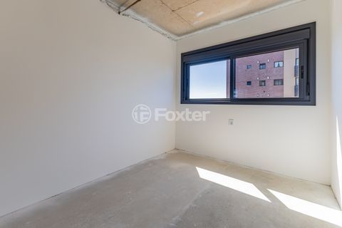 Image 21 - 646573