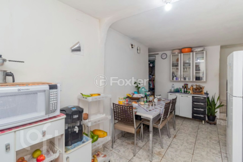 Image 4 - 647426