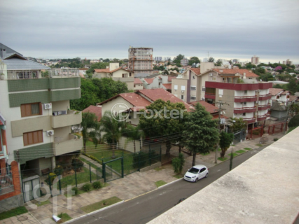 Image 25 - 647494
