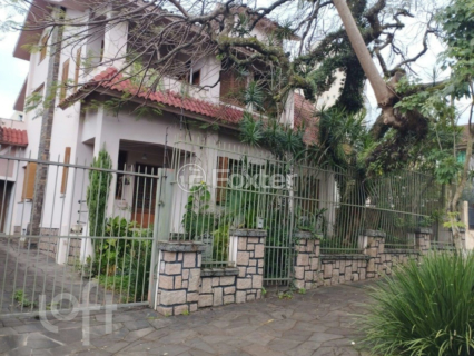 Image 31 - 648301